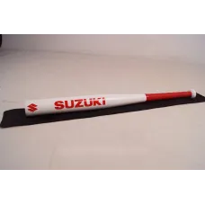 Бейсбольна біта Suzuki